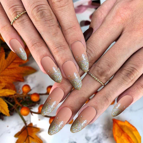 Glittery Press-On Nails Set Bowlift