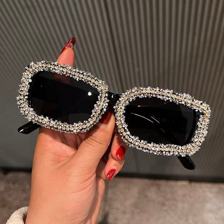 Women's sunglasses with luxurious crystal frame Bowlift