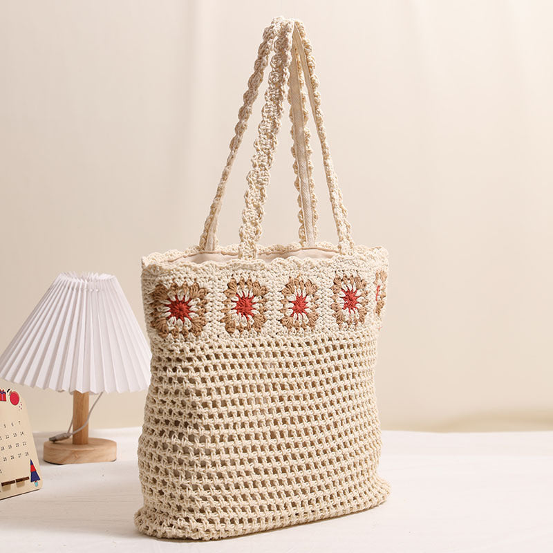 Hand-crocheted beach bag with floral accents Bowlift
