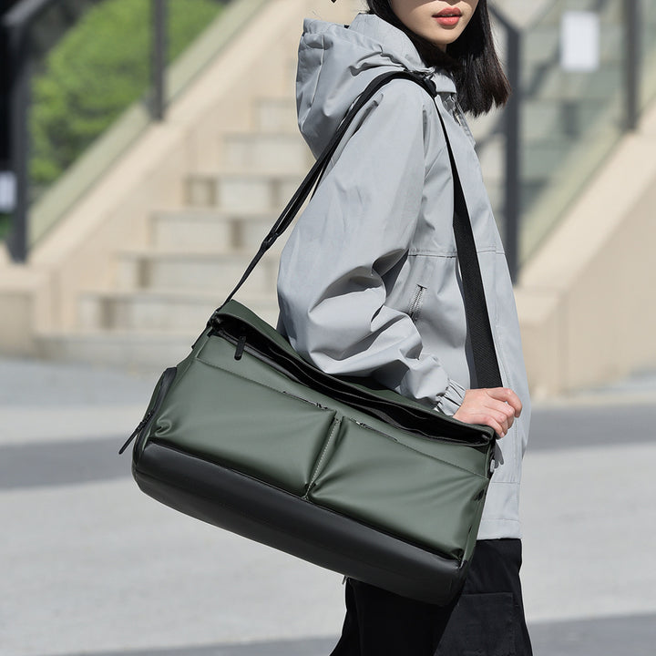 Versatile Multi-Pocket Messenger Bag Bowlift