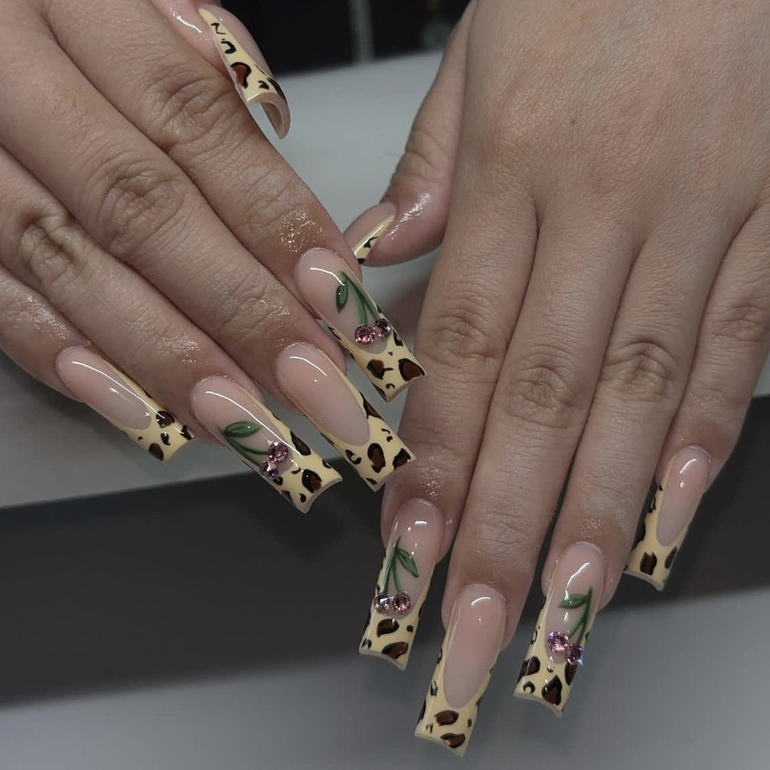 Decorative Acrylic Nail Art Extensions Bowlift