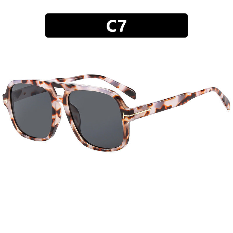 Ladies square designer glasses with delicate frame and modern plastic material Bowlift