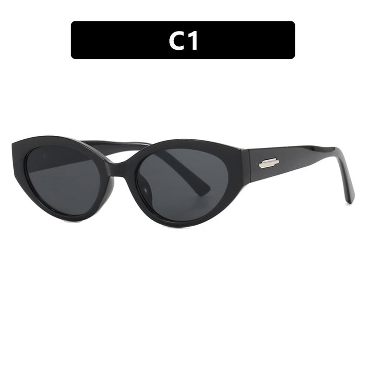 Ladies Cat-Eye Sunglasses in Elegant Retro Design Bowlift
