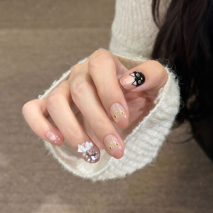 Whimsical Cat-Themed Press-On Nail Set Bowlift