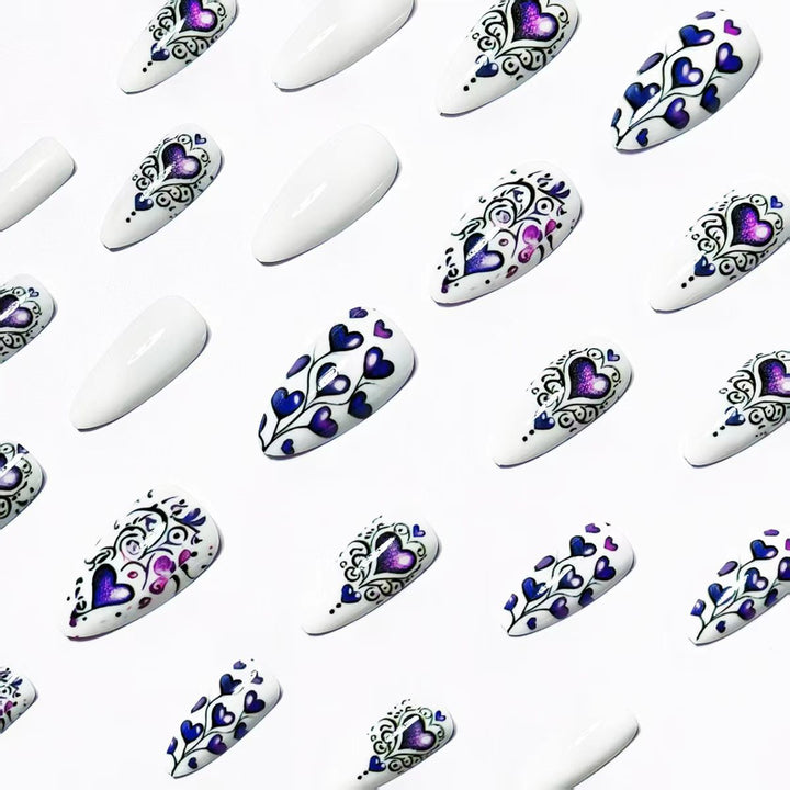 Artificial nails with romantic heart design Bowlift