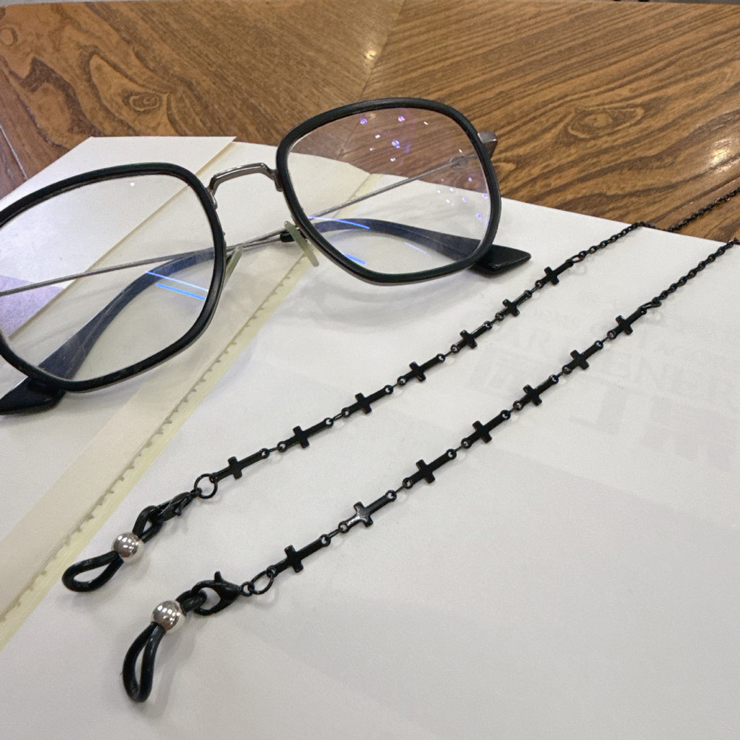 Stylish Adjustable Eyewear Chain Bowlift