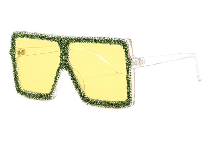 Ladies extravagantly designed sunglasses Bowlift
