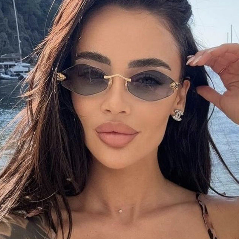 Women's geometric sunglasses with double metal frame and protective lenses Bowlift