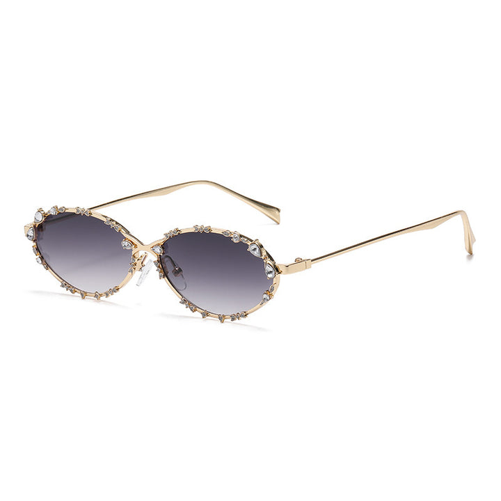 Women's extravagant oversized sunglasses with futuristic design Bowlift