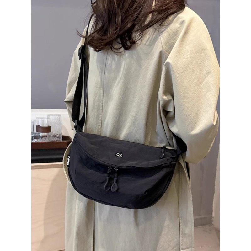 Adjustable Crossbody Bag Bowlift