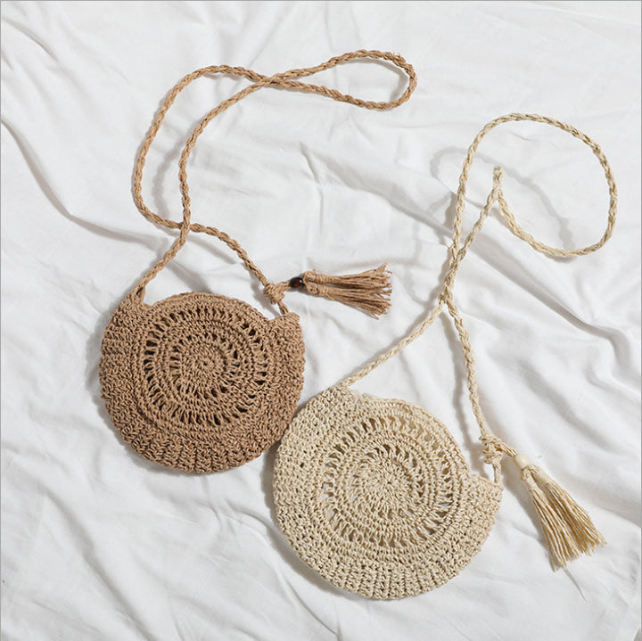 Hand-knotted round shoulder bag made of natural materials Bowlift