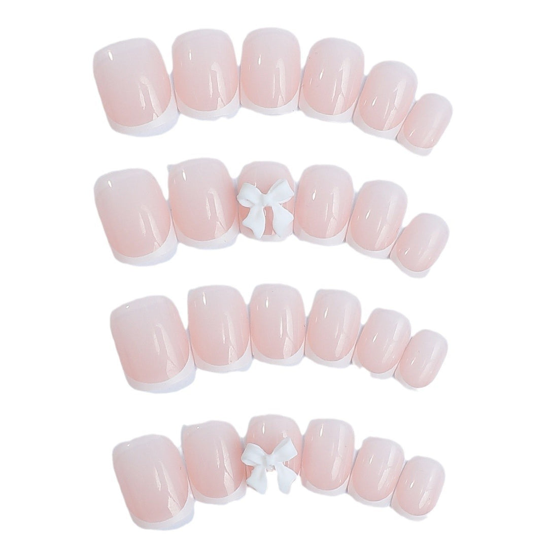Artificial nail set with elegant flower and leopard print Bowlift
