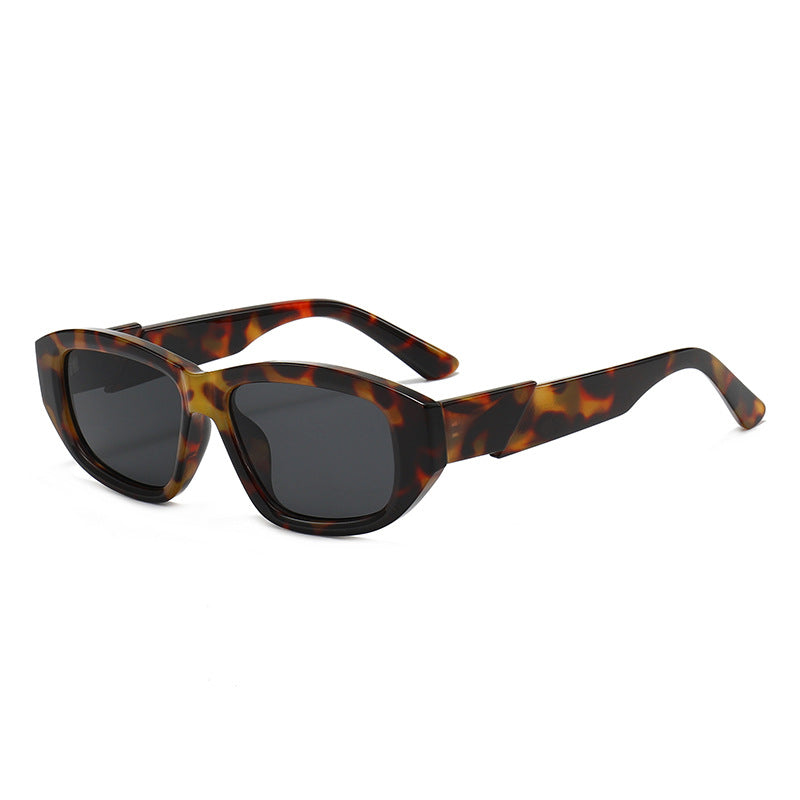 Retro-Inspired Angular Sunglasses Bowlift