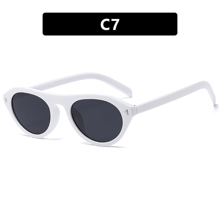 Women's fashionable sunglasses with curved frame and protective UV filter Bowlift