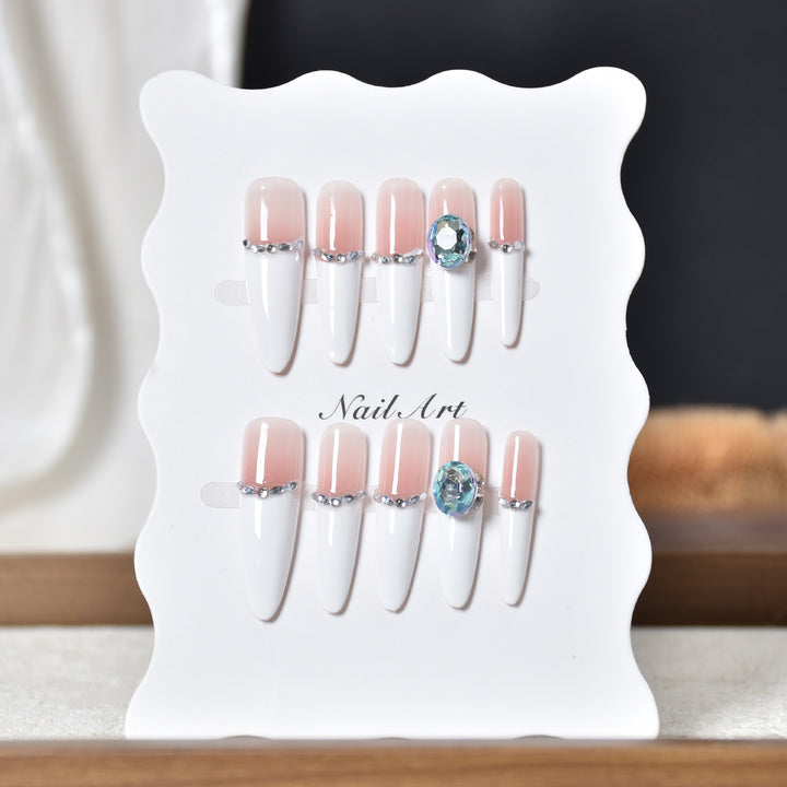 Luxury Rhinestone-Accented Stiletto Press-On Nail Art Bowlift