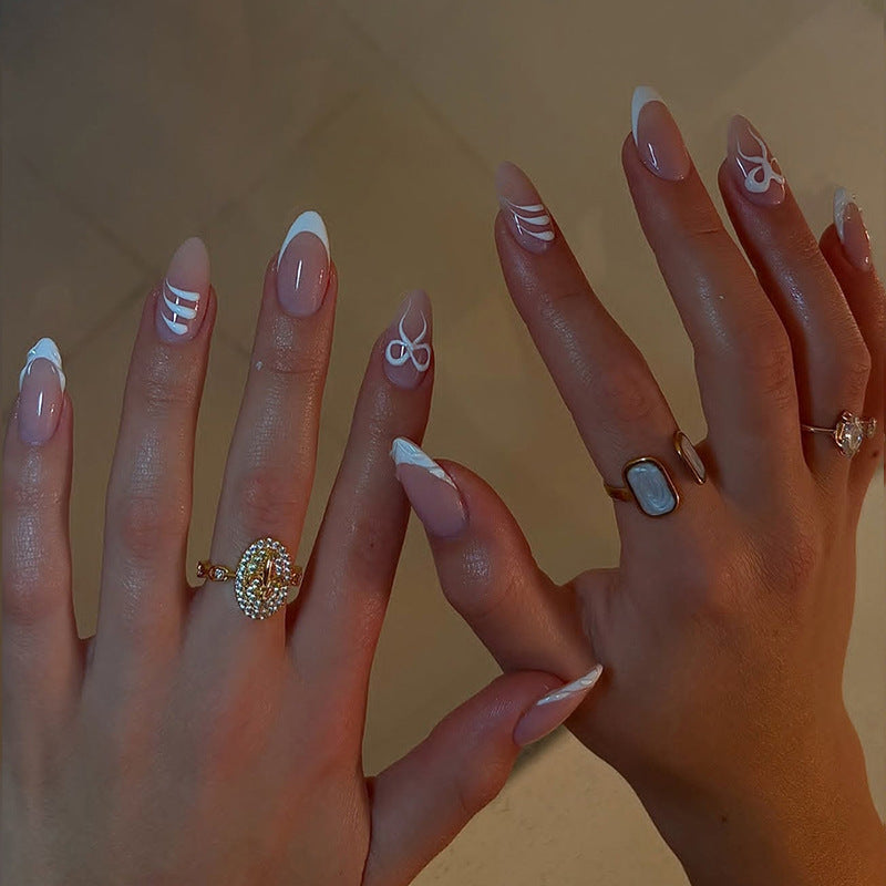 Artistic Press-On Nail Set with Elegant Designs Bowlift