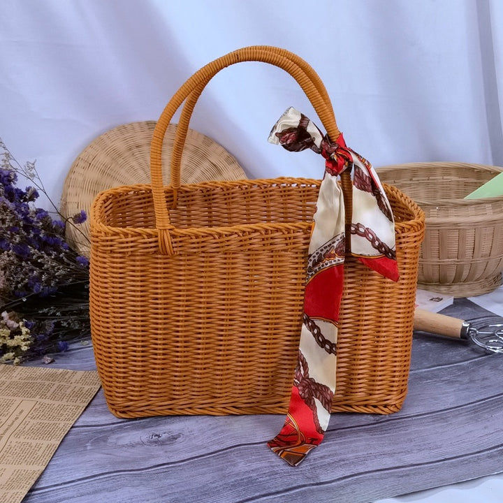 Women timeless rattan shopping basket Bowlift