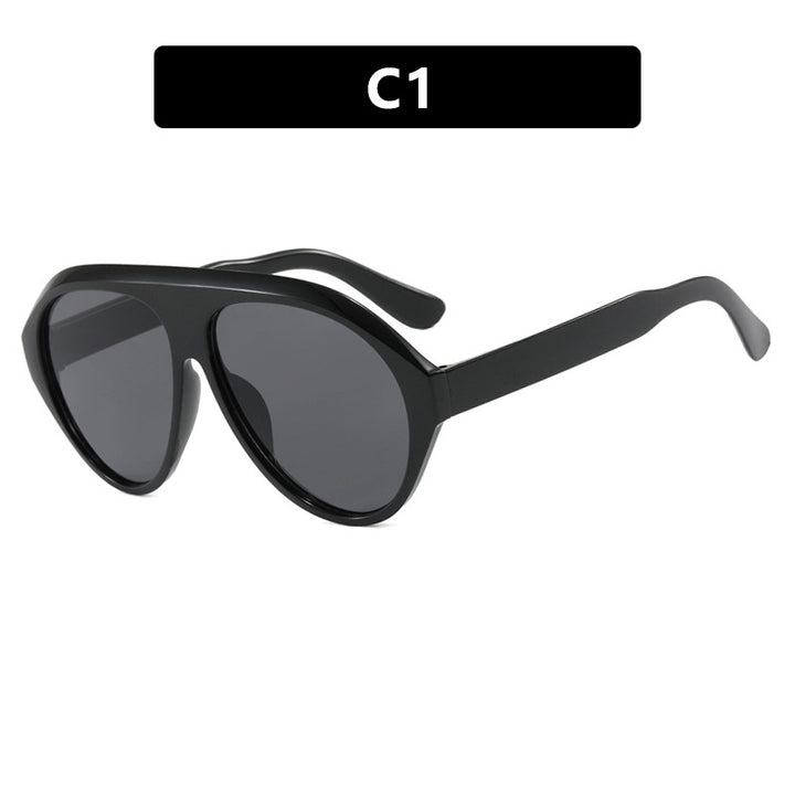 Women's oversized sunglasses with stylish design and protective UV filter Bowlift