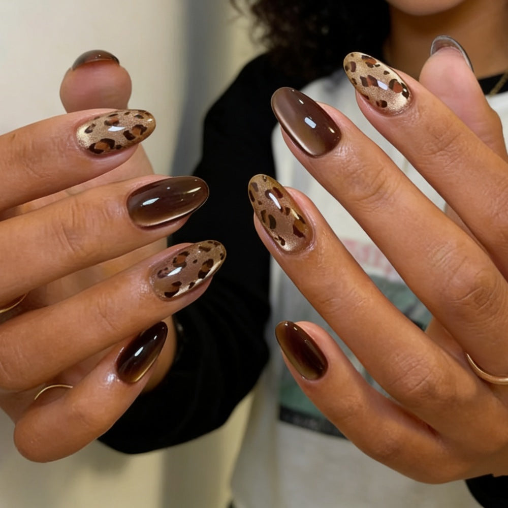 Artificial Nails in Elegant Leopard Pattern Bowlift