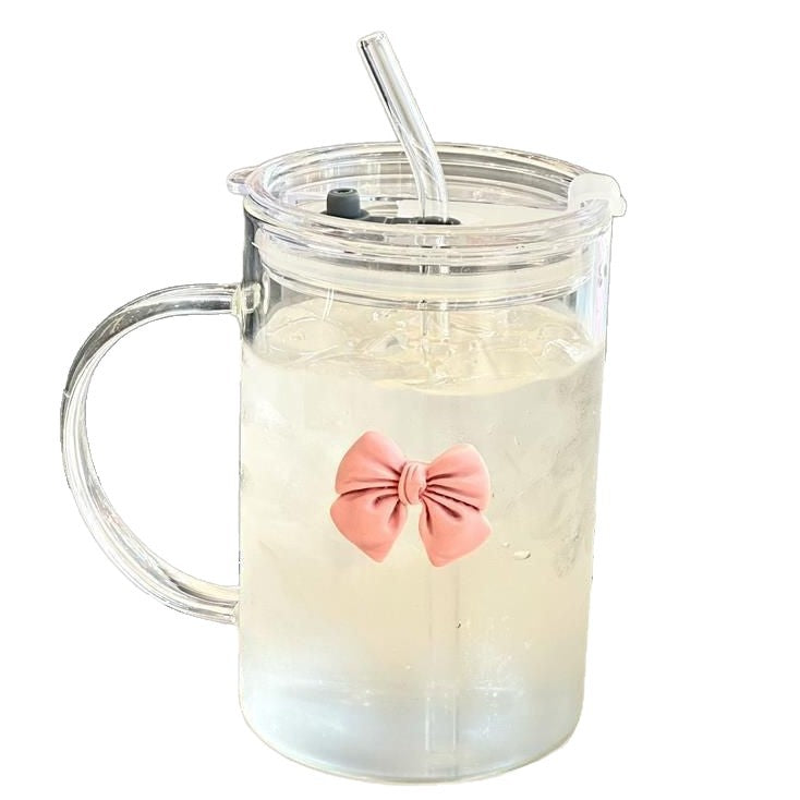 Ladies insulated drinking bottle with innovative silicone straw and hygienic leak protection Bowlift