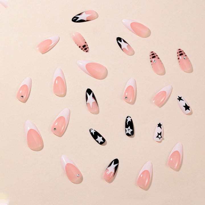 Star-Decorated Stiletto Nail Art Extensions Bowlift