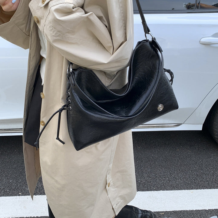 Luxurious Slouchy Handbag Bowlift
