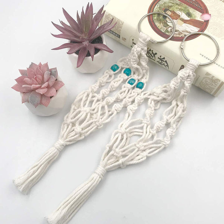 Key jewelry with macrame design Bowlift