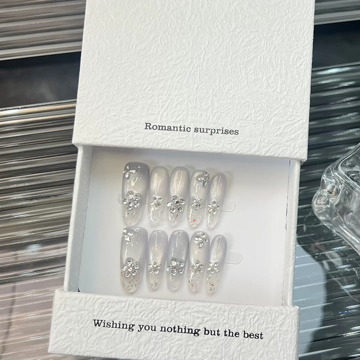 Romantic Floral Nail Art Extensions