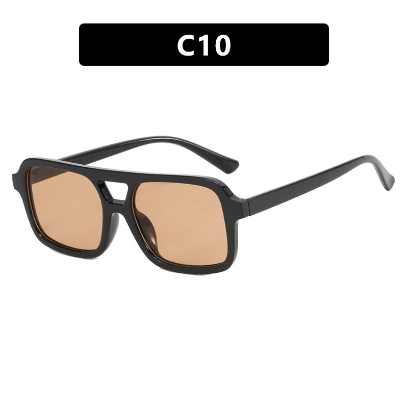 Women’s fashionable sunglasses in elegant rectangular format Bowlift