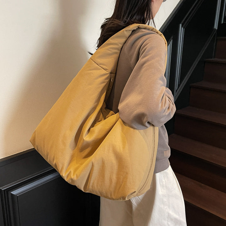 Chic Slouchy Hobo Bag Bowlift