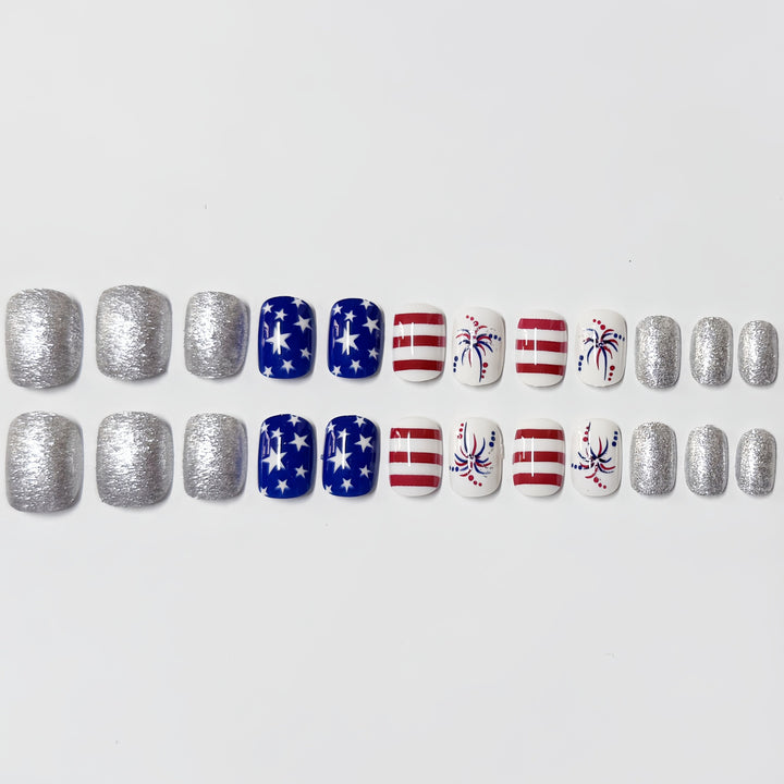 Patriotic Themed Press-On Nail Art Set Bowlift