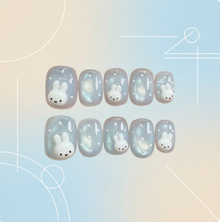 Artificial nails with sweet bunny motif Bowlift