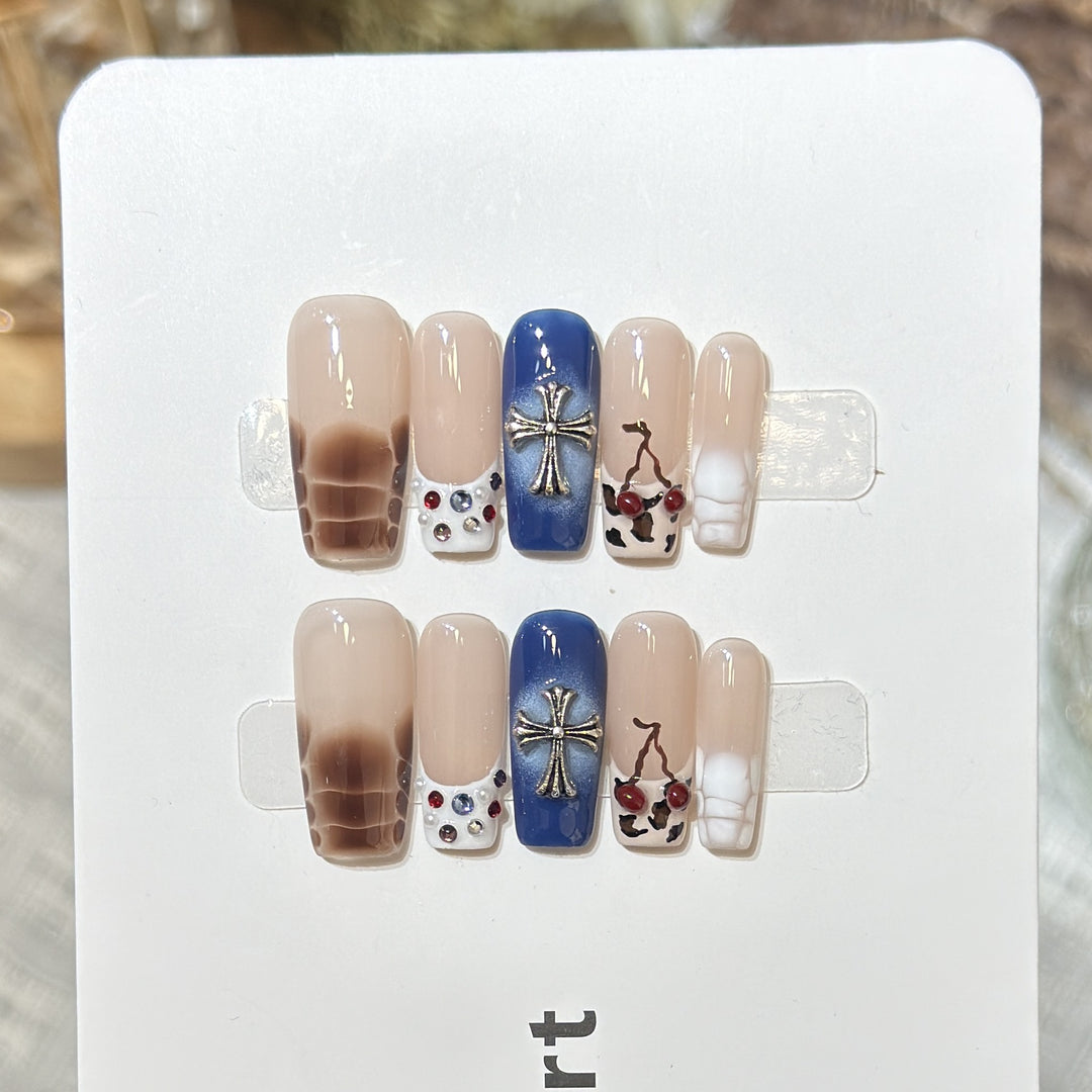 Decorative Press-On Nail Art Set with Unique Graphic Designs Bowlift