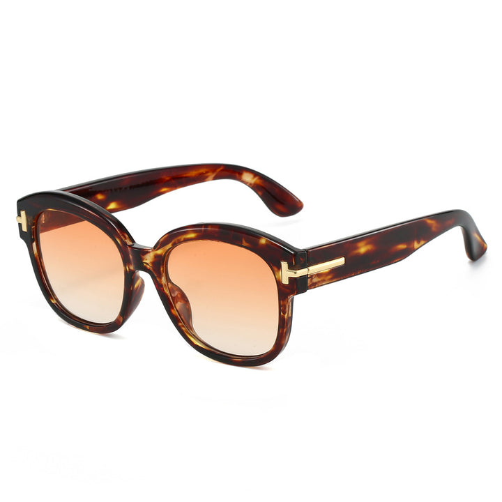 Chic Oversized Frame Sunglasses Bowlift