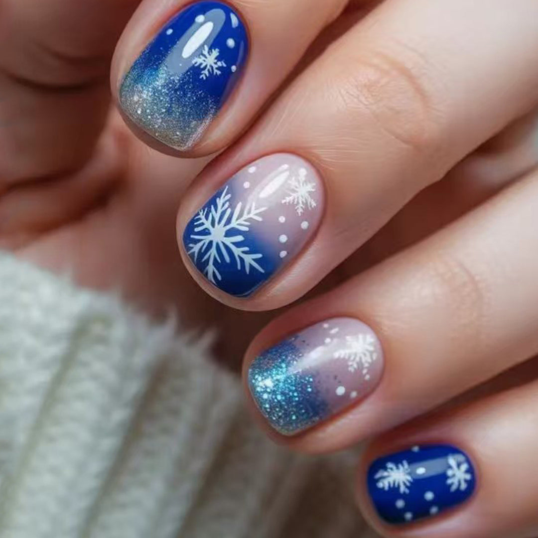 Winter-Themed Snowflake Nail Art Bowlift