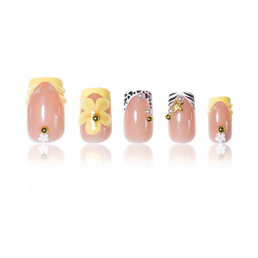 Floral Design Press-On Nail Extensions Bowlift