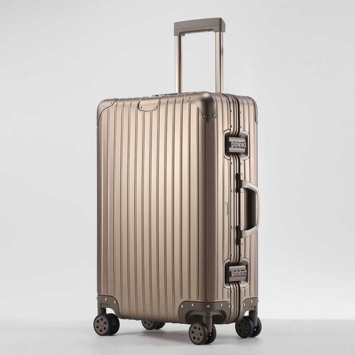 Sturdy Multi-Compartment Hard-shell Travel Case