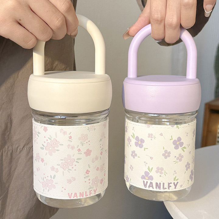 Women’s drinking cup with playful dog design Bowlift