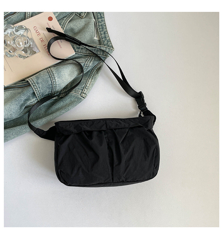 Fashionable shoulder bag with adjustable shoulder strap Bowlift