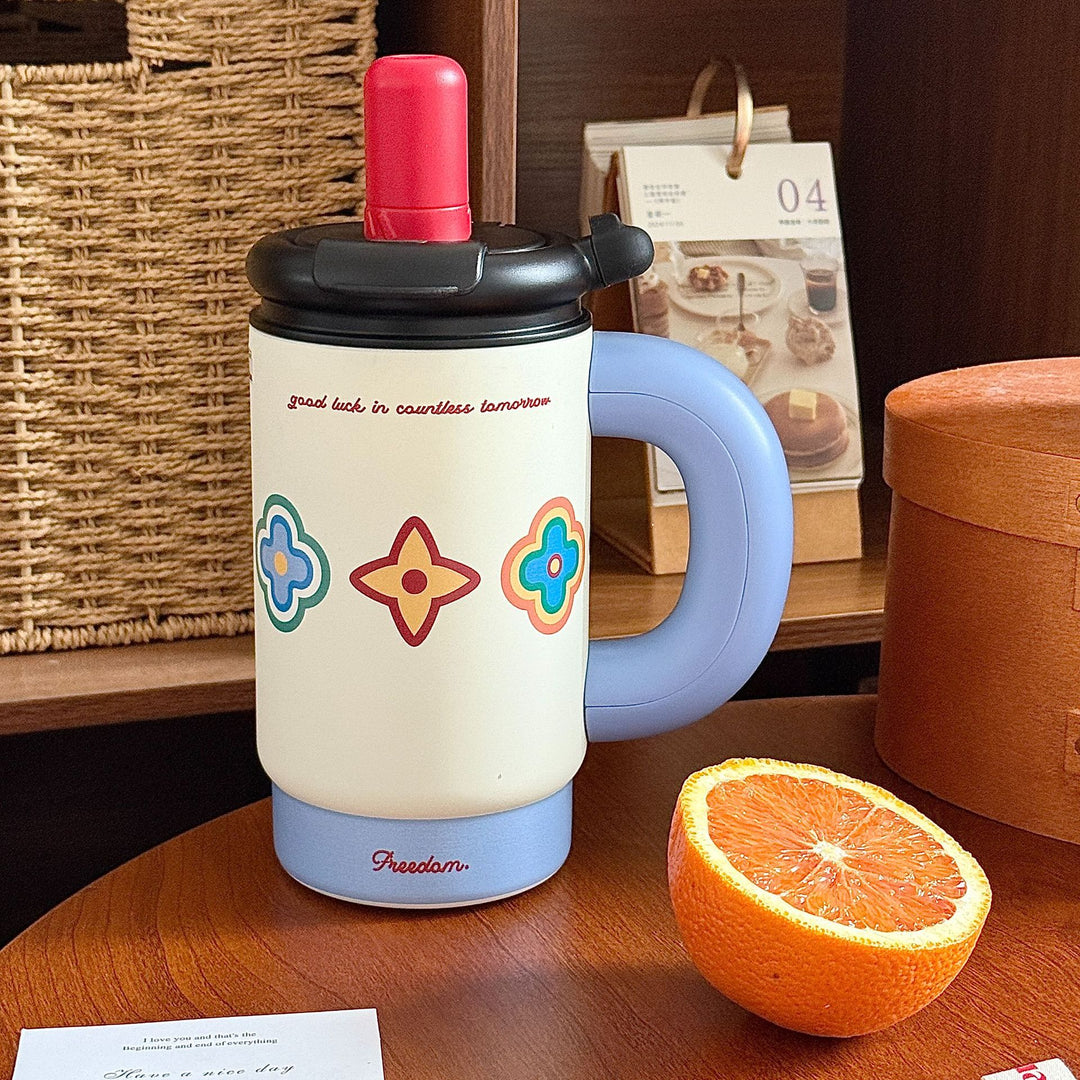 Women's drinking container with cheerful cat design Bowlift