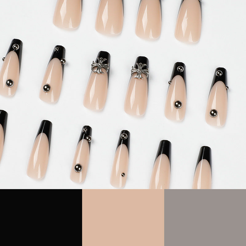Stylish artificial nails with extravagant design Bowlift