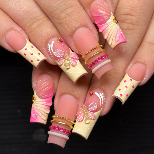 Creative Press-On Nail Kit Bowlift