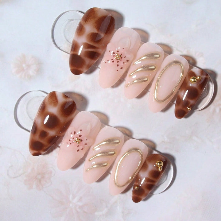 Exquisite 3D Floral Design Nail Set Bowlift