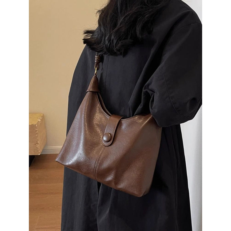 Luxe Casual Hobo Bag Bowlift