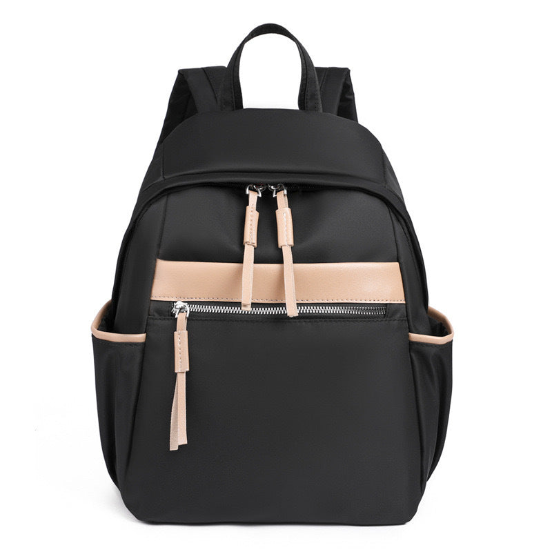 Fashionable backpack with practical compartments Bowlift