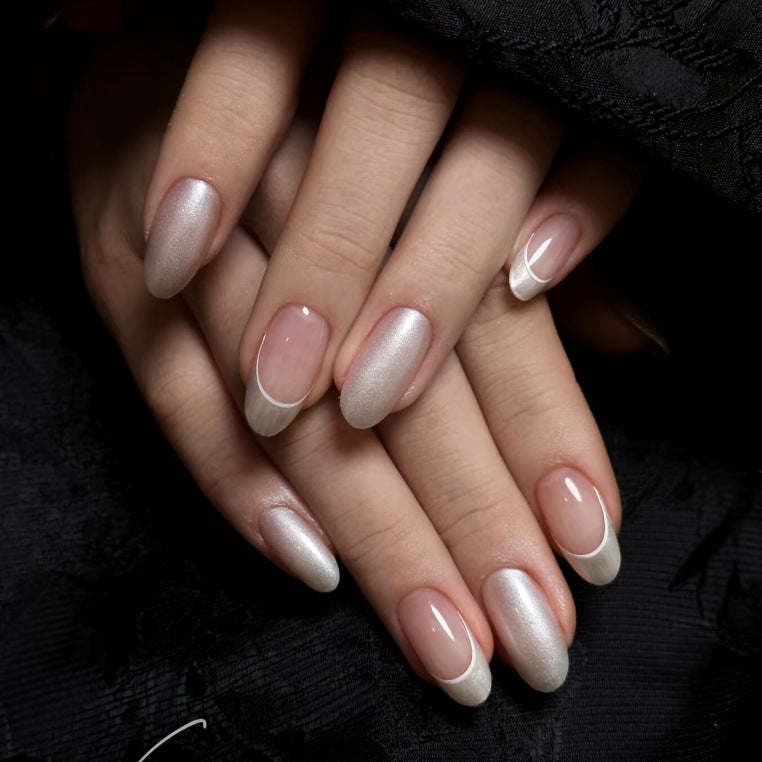 Elegant Almond-Shaped Press-On Nails Bowlift 1789389240