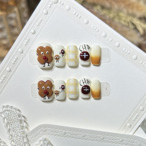 Whimsical Gingerbread Press-On Nail Art Set Bowlift