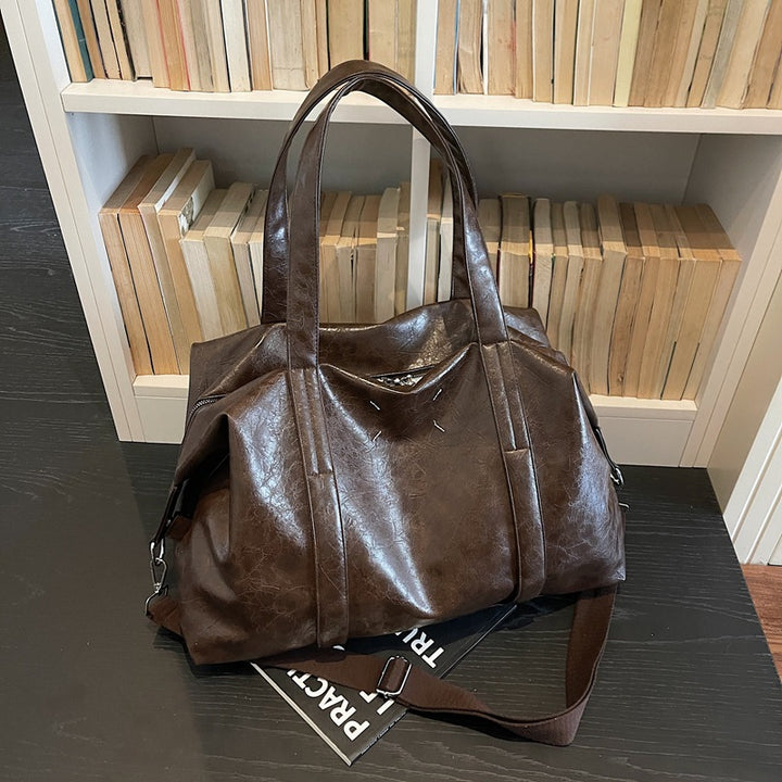 Elegant and Practical Travel Bag Bowlift