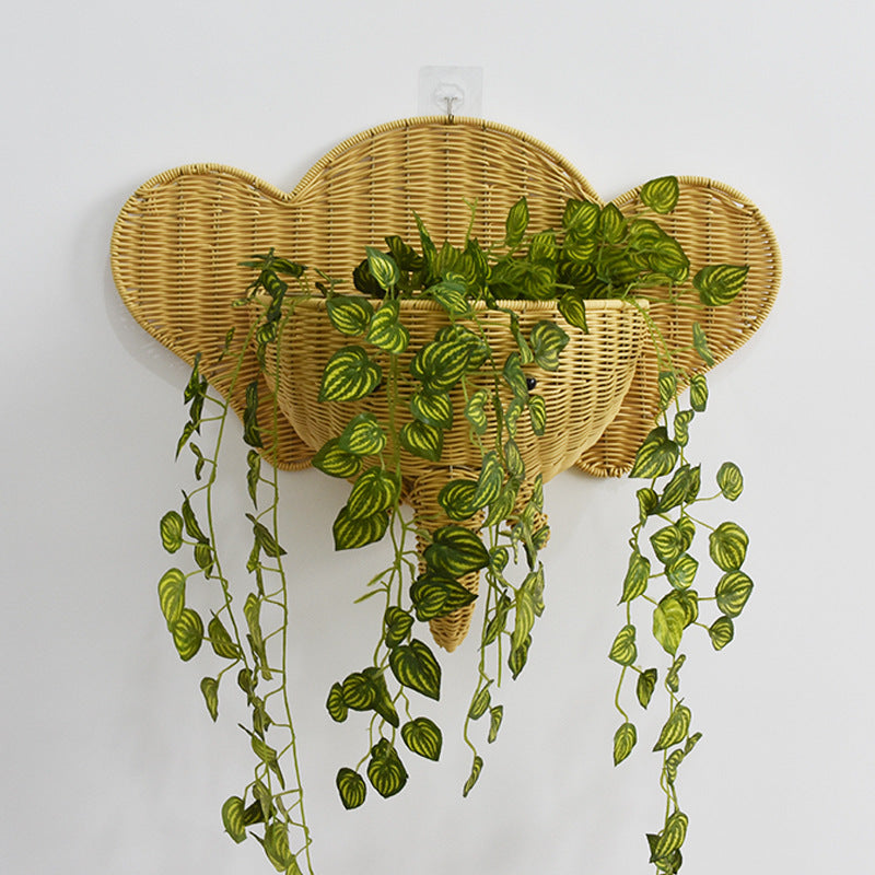 Decorative Elephant-Shaped Wall Basket Bowlift