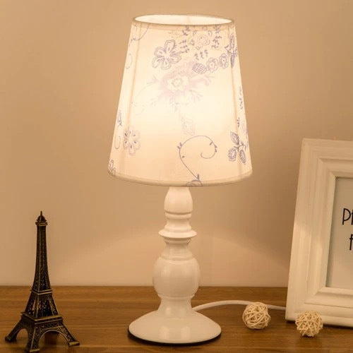 Decorative Floral Shade Table Lamp
